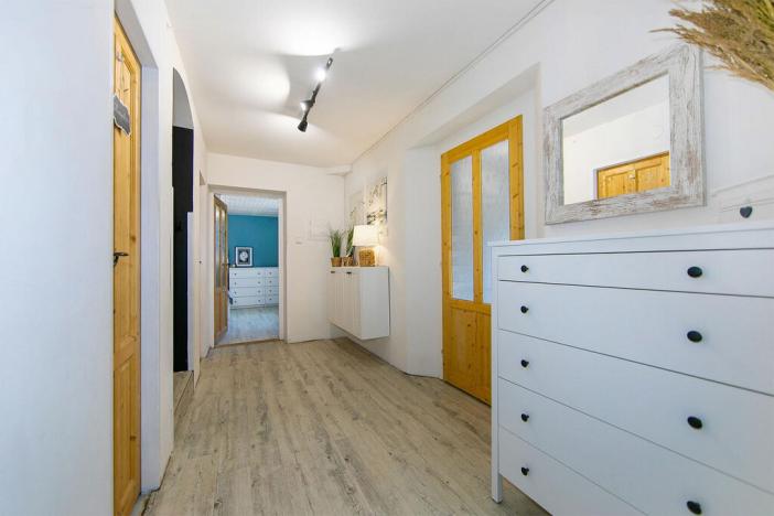 Prodej rodinného domu, Lhotka u Radnic, 208 m2