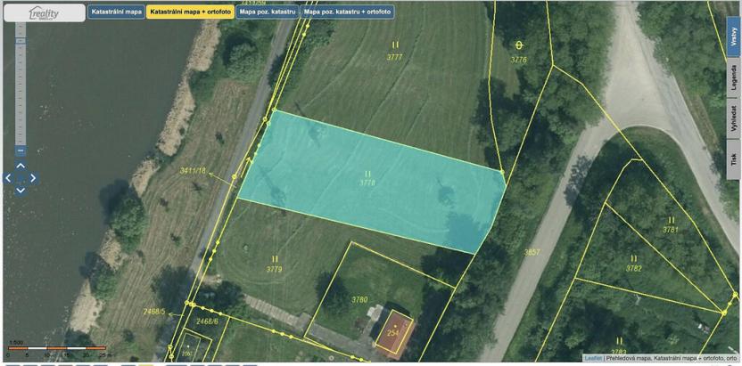 Prodej louky, Týn nad Vltavou, Hněvkovice na pravém břehu Vlt., 1648 m2