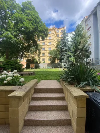 Prodej bytu 3+1, Praha - Vršovice, Vršovická, 69 m2