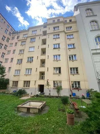 Prodej bytu 3+1, Praha - Vršovice, Vršovická, 69 m2