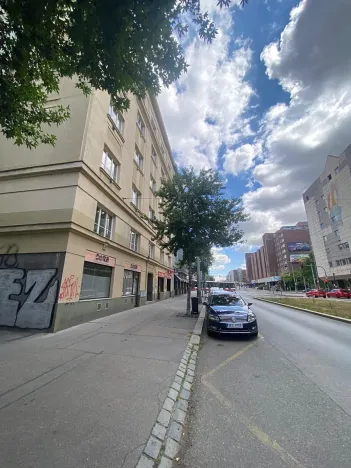 Prodej bytu 3+1, Praha - Vršovice, Vršovická, 69 m2