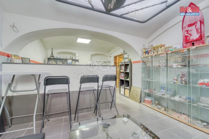 Pronájem rodinného domu, Králův Dvůr, Plzeňská, 189 m2