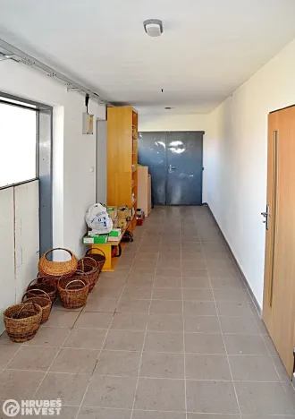 Prodej výrobních prostor, Chrast, Tylova, 996 m2