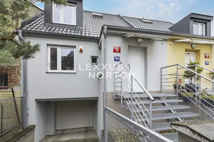 Prodej rodinného domu, Praha - Libuš, K hájovně, 270 m2