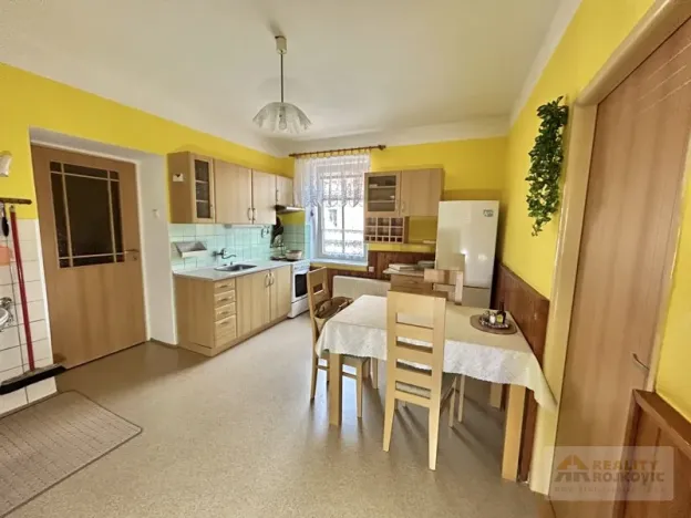 Prodej bytu 2+1, Broumov, Husova, 48 m2