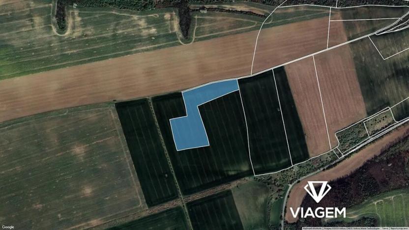 Prodej pole, Zákolany, 25729 m2