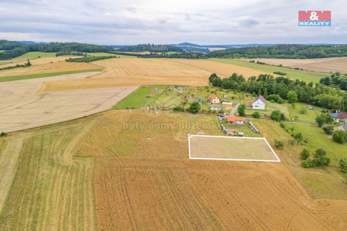 Prodej pozemku pro bydlení, Lužany - Dlouhá Louka, 1989 m2