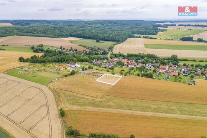 Prodej pozemku pro bydlení, Lužany - Dlouhá Louka, 1989 m2