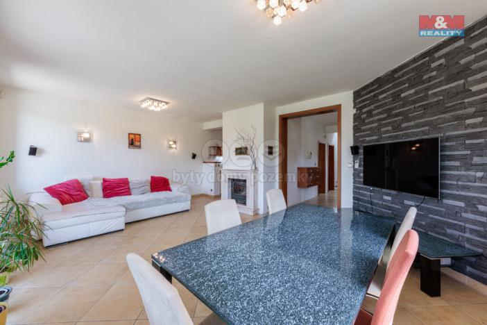 Prodej rodinného domu, Nová Role - Mezirolí, 221 m2