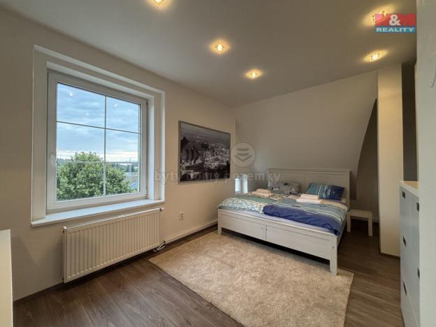 Pronájem bytu 2+1, Trutnov - Horní Předměstí, Do Polí, 123 m2