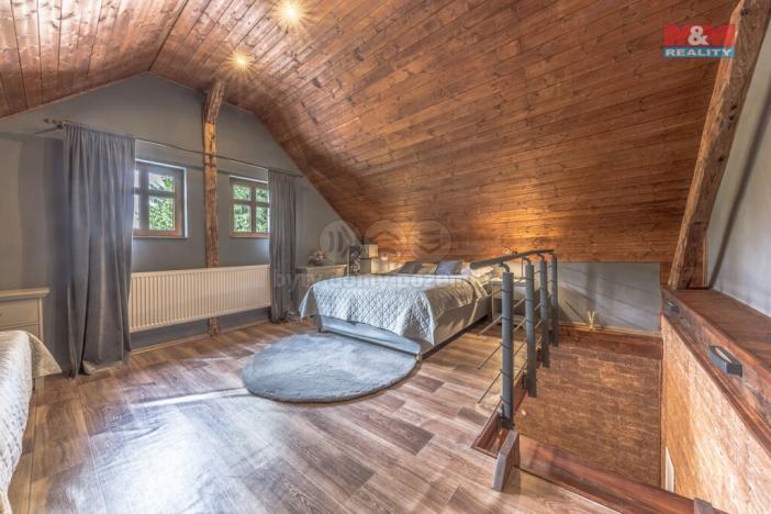 Prodej rodinného domu, Nová Paka - Štikov, 220 m2