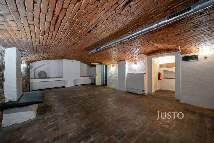 Prodej restaurace, České Budějovice, nám. Přemysla Otakara II., 103 m2