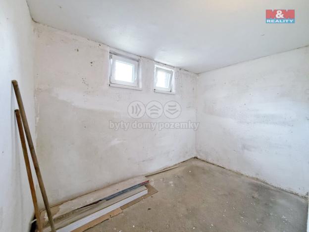 Prodej bytu 3+1, Černovice, Družstevní, 56 m2