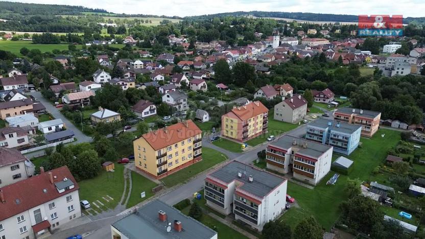 Prodej bytu 3+1, Černovice, Družstevní, 56 m2