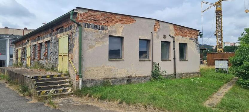 Prodej výrobních prostor, Děčín, Vítězství, 12815 m2