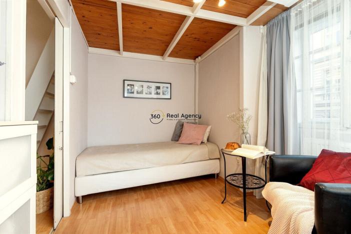 Prodej bytu 2+1, Praha - Staré Město, Karoliny Světlé, 47 m2