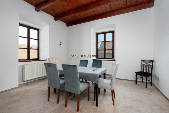 Prodej výrobních prostor, Hrušová, 1100 m2