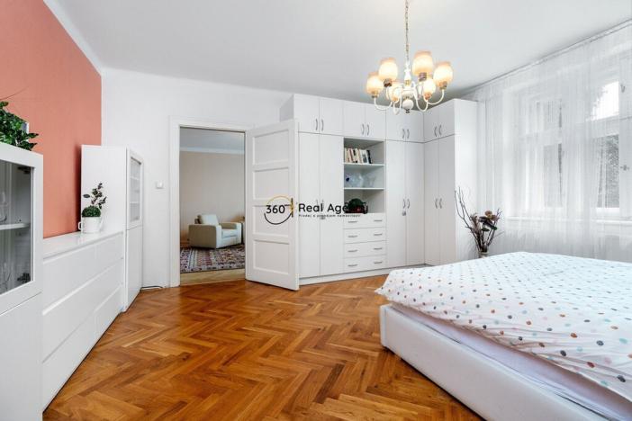 Prodej bytu 3+1, Liberec - Liberec V-Kristiánov, Husova, 90 m2