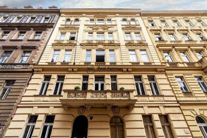 Prodej bytu 2+kk, Praha - Smíchov, Malátova, 67 m2