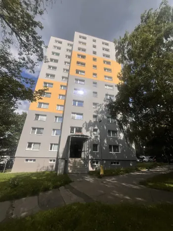 Pronájem bytu 2+kk, Jablonec nad Nisou, Jizerská, 43 m2