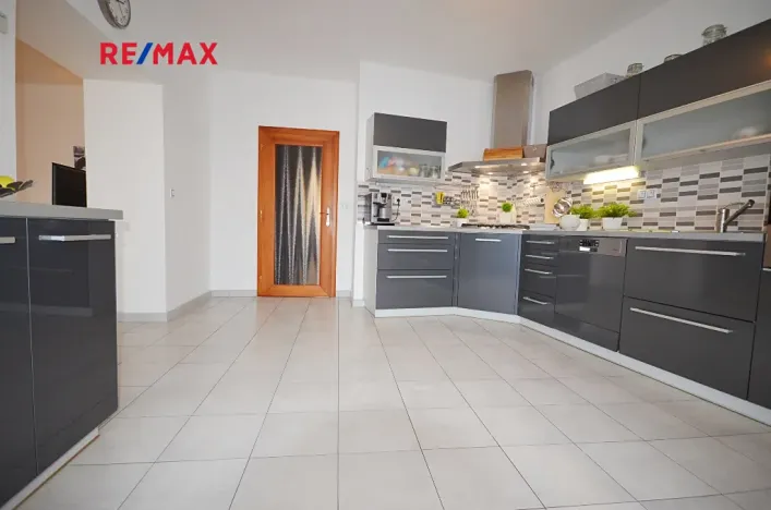 Prodej činžovního domu, Slaný, Vinařického, 200 m2