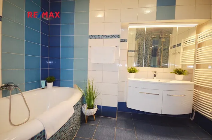 Prodej činžovního domu, Slaný, Vinařického, 200 m2