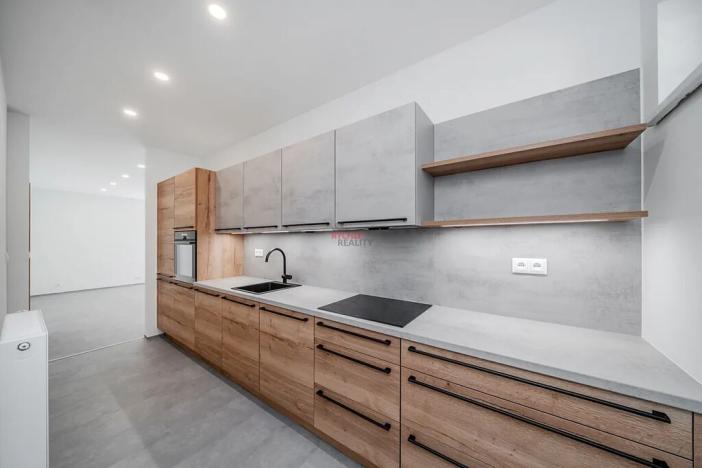 Pronájem bytu 3+1, Ostrava, Rodinná, 87 m2