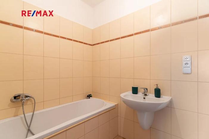 Prodej bytu 3+kk, Jesenice, Mezi Domy, 84 m2