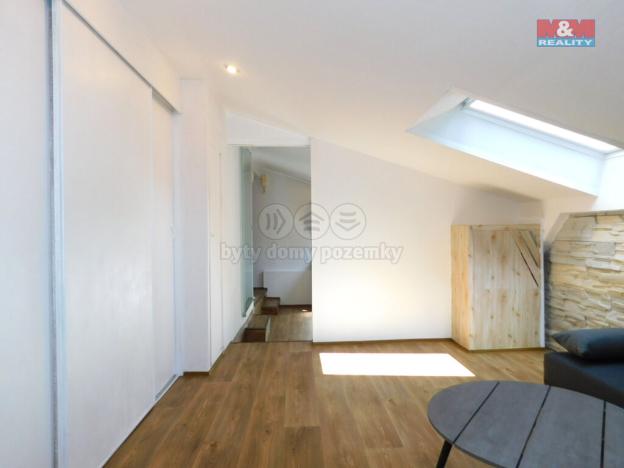 Pronájem bytu 1+1, Mariánské Lázně, Třebízského, 29 m2