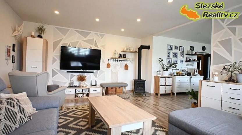 Prodej rodinného domu, Vitiněves, 290 m2