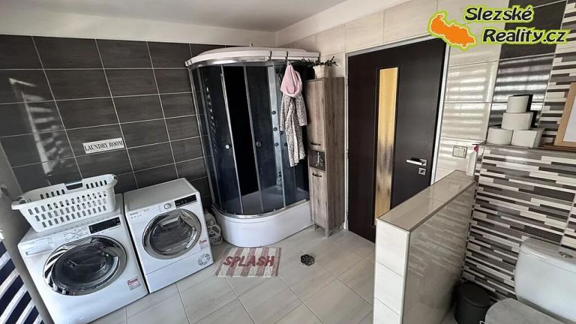 Prodej rodinného domu, Vitiněves, 290 m2