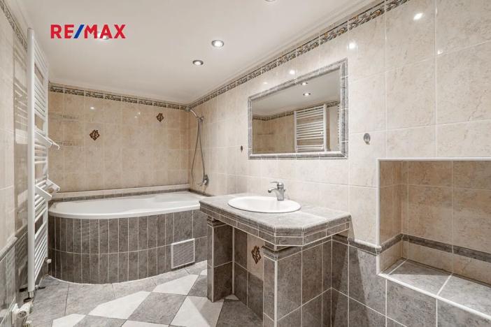 Prodej rodinného domu, Hrobčice, 174 m2