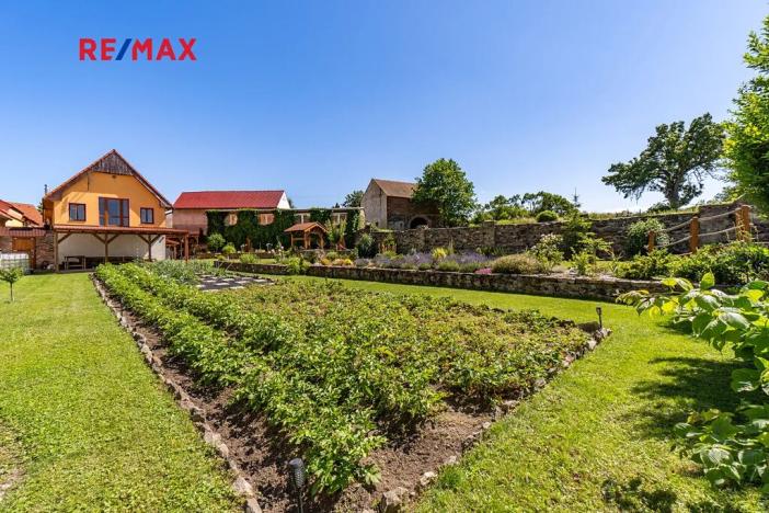 Prodej rodinného domu, Hrobčice, 174 m2