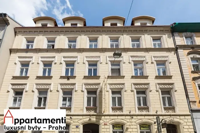 Prodej bytu 2+kk, Praha - Nové Město, V tůních, 58 m2