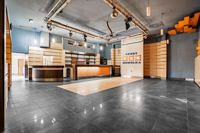 Prodej obchodního prostoru, Beroun, 456 m2