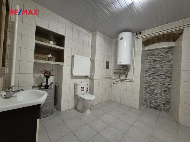 Prodej rodinného domu, Vraný, 199 m2