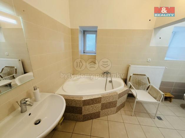 Prodej ubytování, Loštice, Hradská, 3252 m2