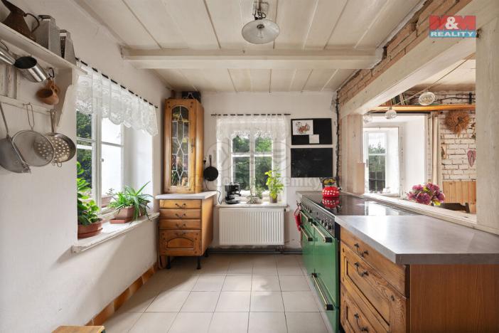 Prodej rodinného domu, Staré Křečany, 230 m2