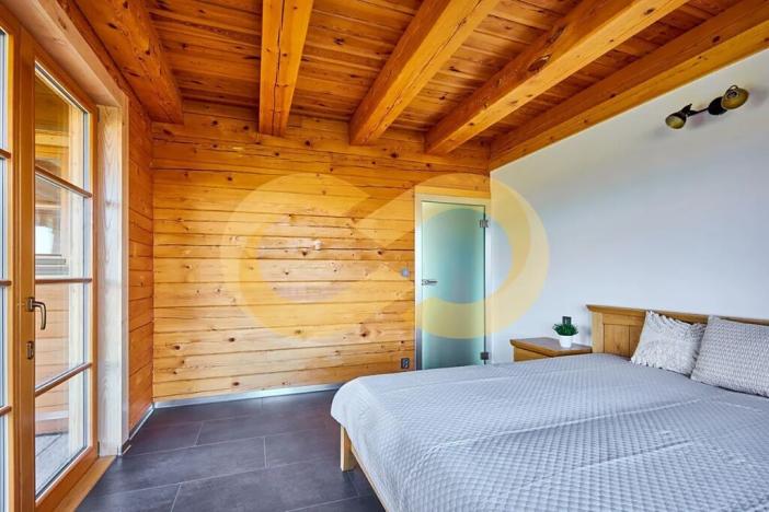 Prodej rodinného domu, Nové Hrady, Vilová čtvrť, 216 m2