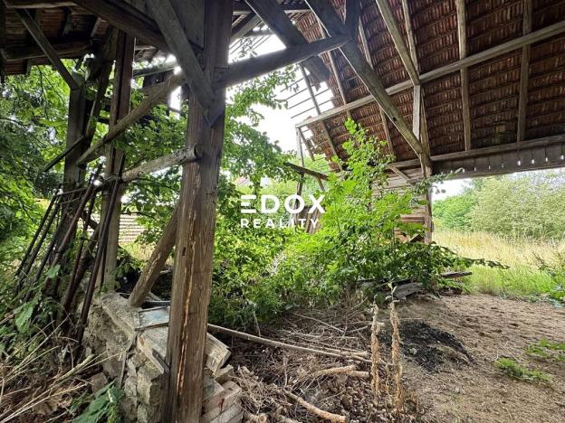 Prodej rodinného domu, Vlkaneč, 244 m2