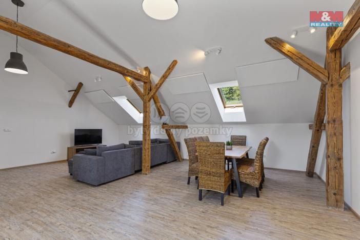 Prodej ubytování, Nové Hrady, 360 m2