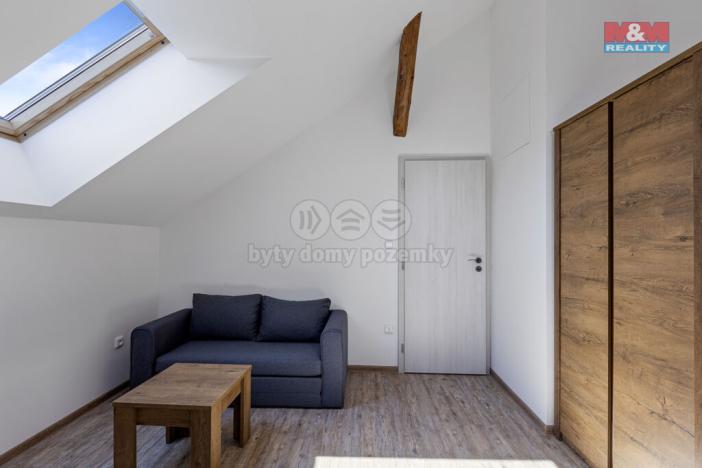 Prodej ubytování, Nové Hrady, 360 m2