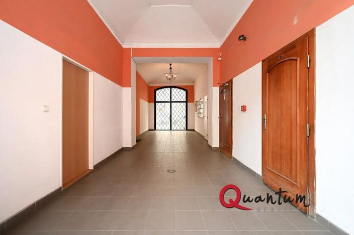 Prodej obchodního prostoru, Praha - Nusle, Slavojova, 149 m2