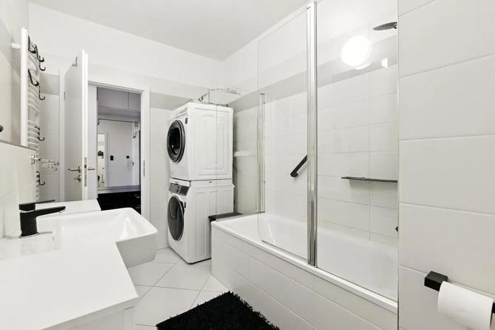 Prodej bytu 2+kk, Praha - Dolní Měcholupy, Honzíkova, 57 m2