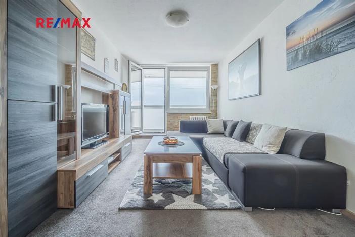 Pronájem bytu 2+kk, Praha - Horní Měcholupy, Milánská, 49 m2