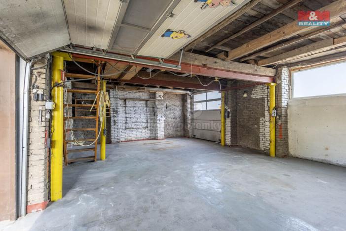 Prodej rodinného domu, Holany, 230 m2