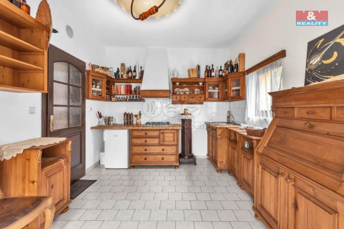 Prodej rodinného domu, Lomnice nad Popelkou, Josefa Jana Fučíka, 322 m2