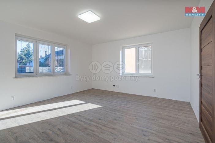 Prodej rodinného domu, Uničov - Benkov, 600 m2