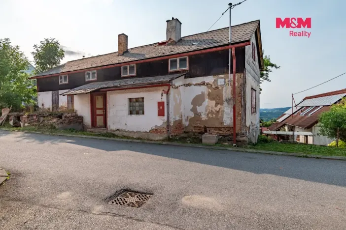 Prodej rodinného domu, Svatá Maří - Štítkov, 200 m2