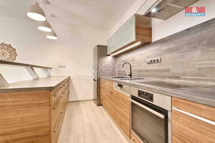 Prodej bytu 3+1, Pelhřimov, Sdružená, 97 m2